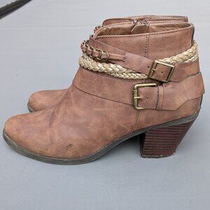 Sugar Boots Vangel Ankle Booties